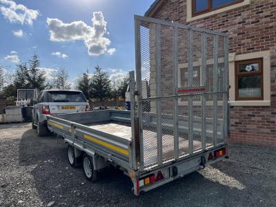 INDESPENSION TRAILER FLATBED WITH RAMP